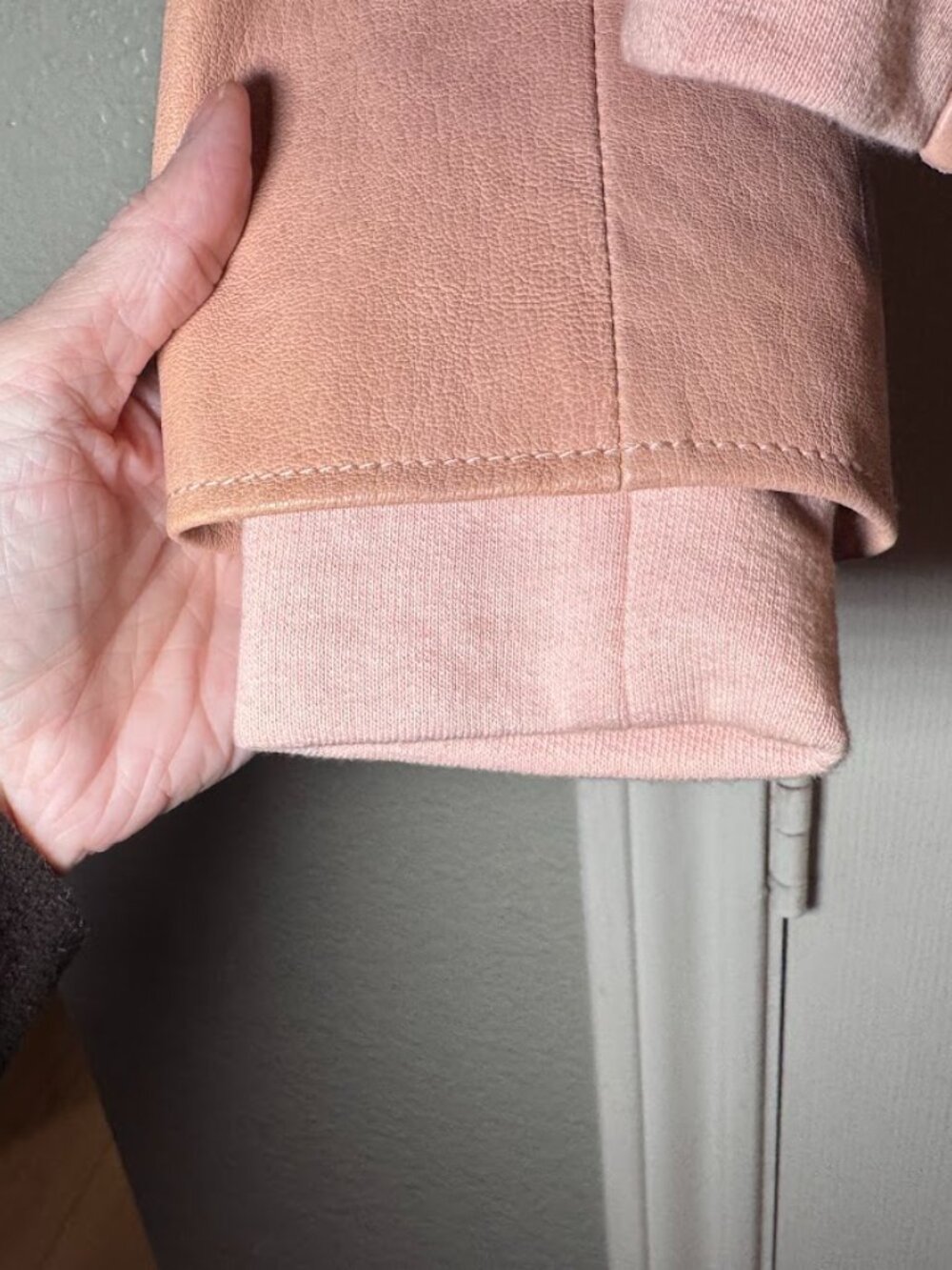 NWOT Alice + Olivia AO.LA Avril Hooded 100% Leather Biker Jacket Barbie Pink - M - Picture 15 of 16